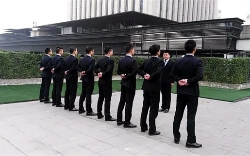 长葛解码催收流程透明化：债务清算的阳光路径